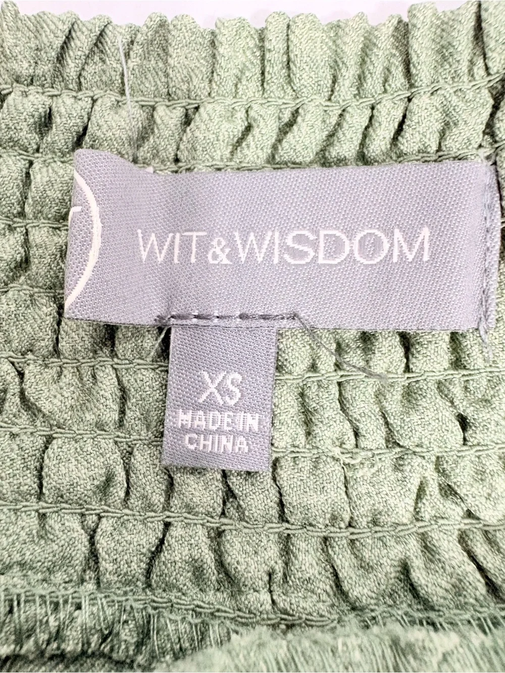 Wit & Wisdom Sage Green Smocked Waist Frayed Hem Shorts XS NWT Boho Beachy
